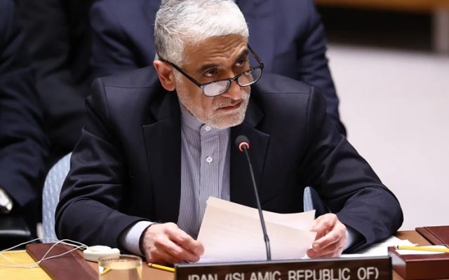 Irán exige que EE.UU. levante bloqueo de estrecho de Ormuz