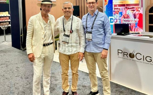 Dominicana mantiene liderazgo mundial en cigarros premium
