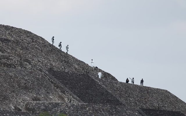MEXICO: Tiroteo pirámide deja al menos 2 muertos y 13 heridos