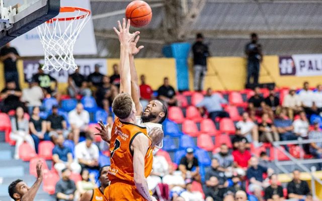 Héroes de Moca ganan primer juego de su historia en la LNB