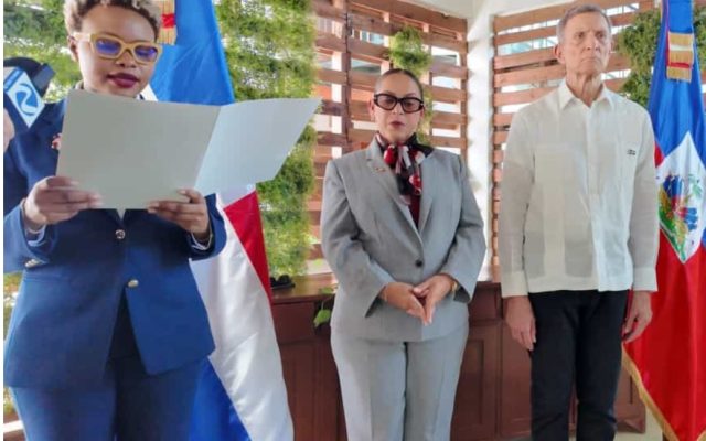 Haití y RD acuerdan reanudar vuelos comerciales en mayo