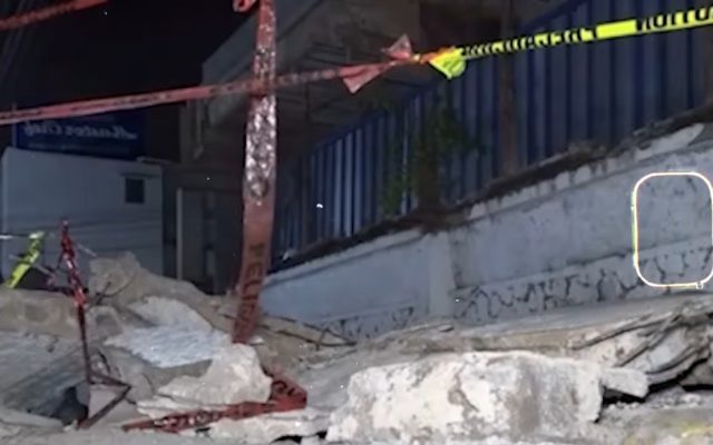Mueren 2 hombres por colapso pared en Santo Domingo Oeste
