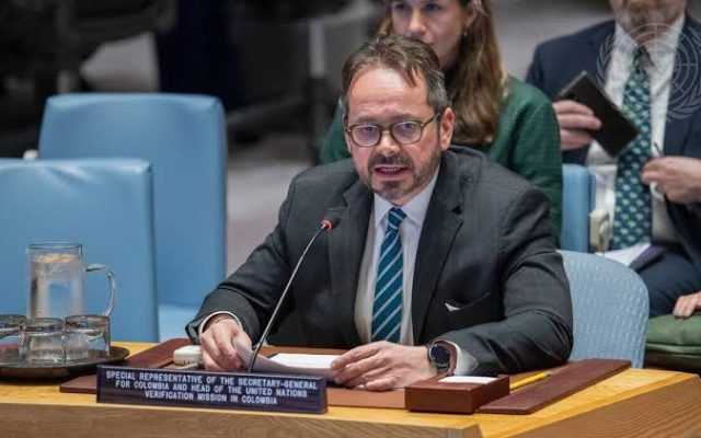 Representante de ONU pide sea reforzado embargo armas Haití