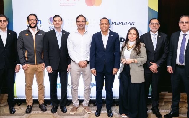 Realizan en la RD más de 400 mm transferencias electrónicas