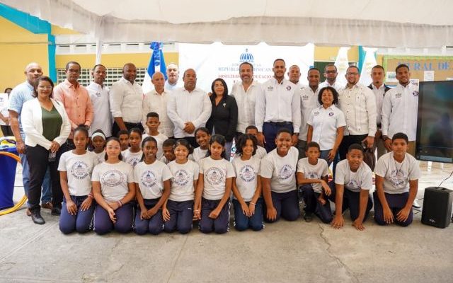 INEFI y ODEFAR abren proyecto “Escuelas en Movimiento”