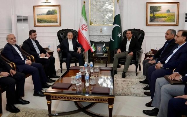 Islamabad: Ministro de Irán se va sin esperar enviados EEUU