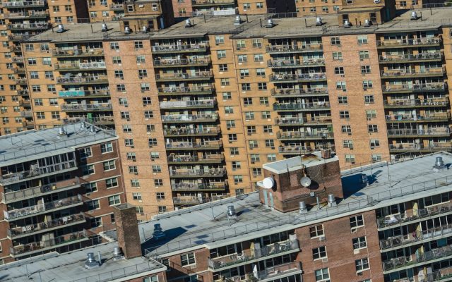 NYC amplía acceso en varios idiomas para Encuesta Vivienda y Vacantes