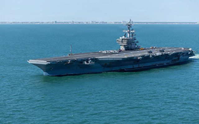 EEUU despliega un portaaviones tras crisis salud en USS Lincoln