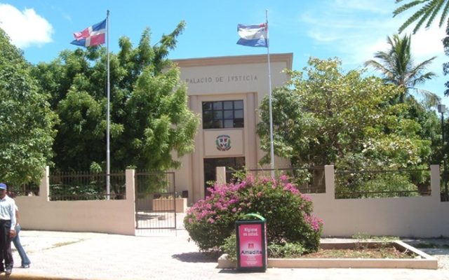 Condenan a 12 años de prisión a un hombre abusó de 5 menores