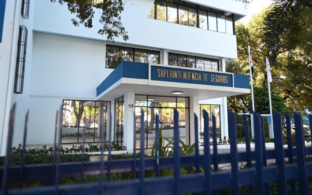 Superintendencia de Seguros insta a verificar alcance pólizas