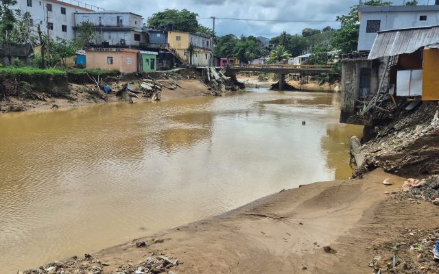 30,000 desplazados y 6,100 casas inundadas en Dominicana
