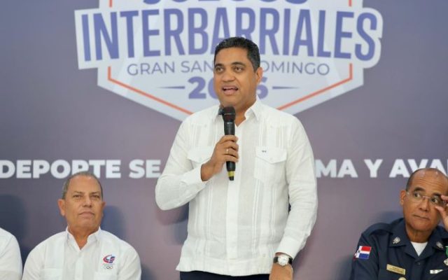 Los Prados dedica al ministro Kelvin Cruz XXXI Copa Dominó