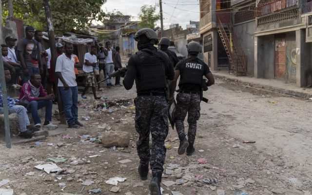 Atribuyen a negligencia muerte de ocho haitianos ante bandas