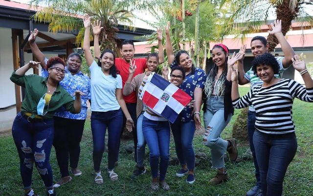 34.44% de la población de la RD tiene entre 15 y 35 años de edad