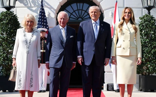 EEUU: Donald y Melania Trump reciben a los reyes de Inglaterra