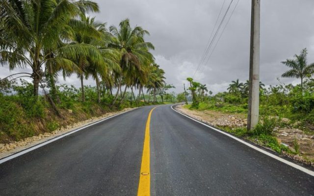 Gobierno inaugura circuito vial Bajo Yuna y carretera en Nagua