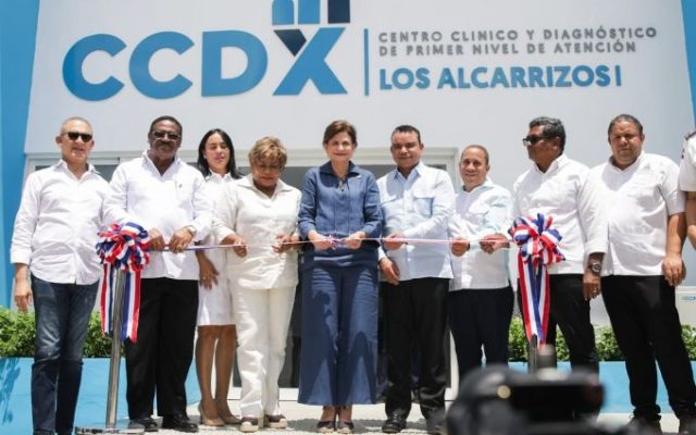 Vicepresidenta entrega centro diagnóstico en Los Alcarrizos