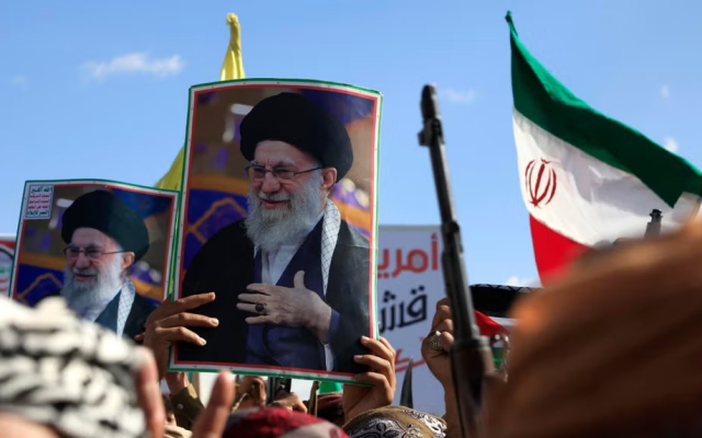 Irán niega estrecho de Ormuz haya sido bloqueado por EE.UU.