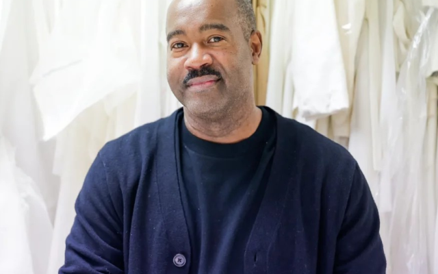 Emilio Sosa, el dominicano que conquista Broadway