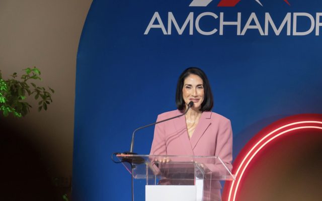 Primera Dama ve alianzas son claves para el desarrollo de RD