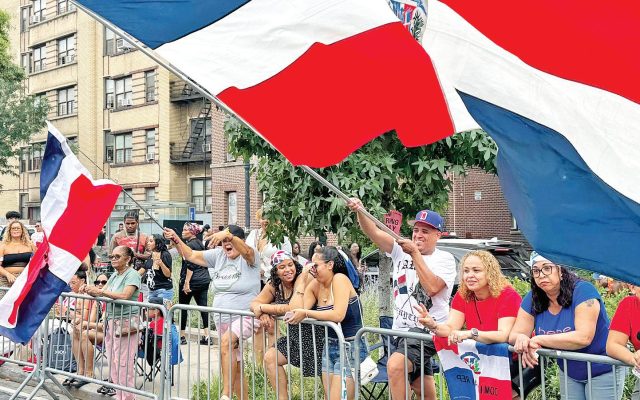 Opinión: Devuelvan el desfile a la gente
