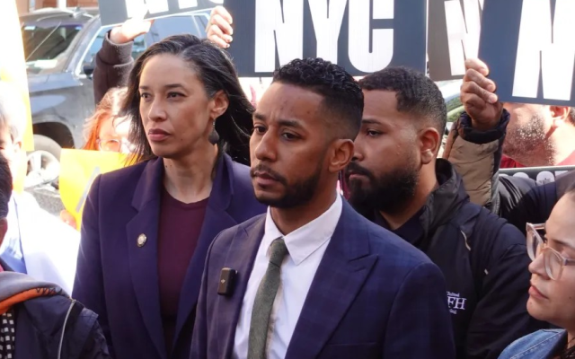 Líderes NY rechazan detención de nueve inmigrantes