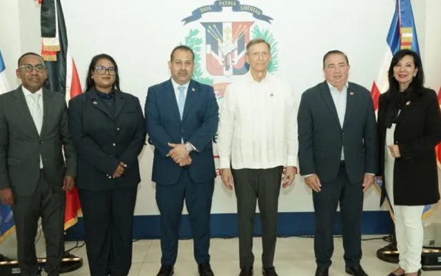 RD y Trinidad y Tobago firman acuerdo para impulsar turismo