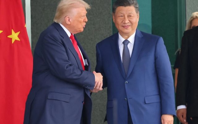 Confirman que Trump visitará China este miércoles y jueves