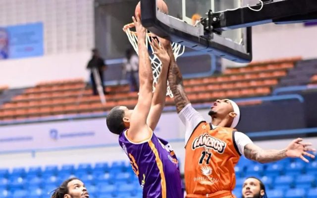 Héroes ganan emocionante partido Liga Profesional Basket