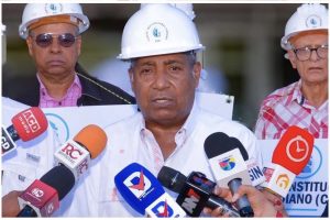 Contratistas exigen pagos de deudas a instituciones estatales
