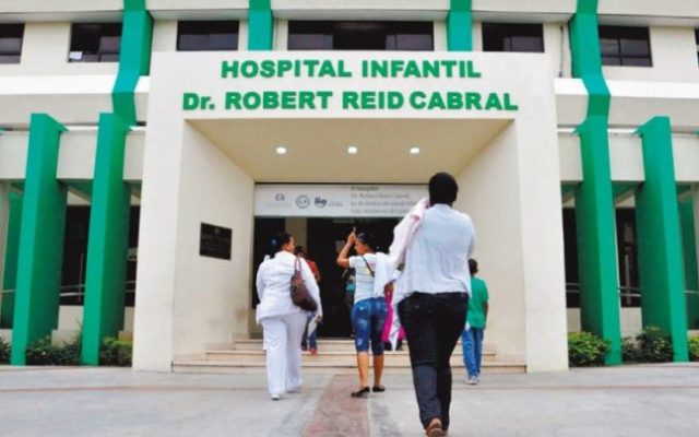 Hospital Robert Reid presenta protocolos contra infecciones