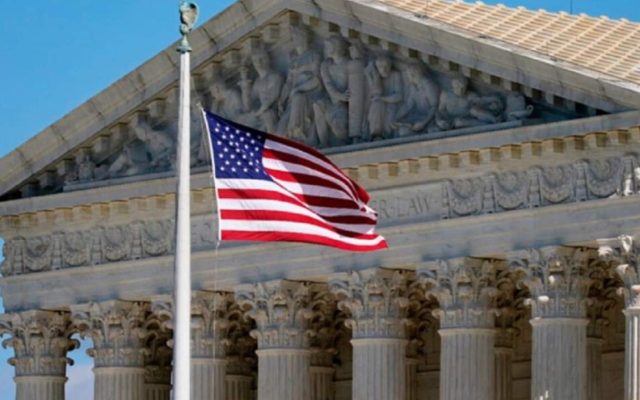 EU: Tribunal bloquea por ilegal arancel global 10 % de Trump