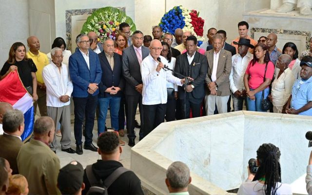PLD advierte deterioro de las condiciones laborales en RD