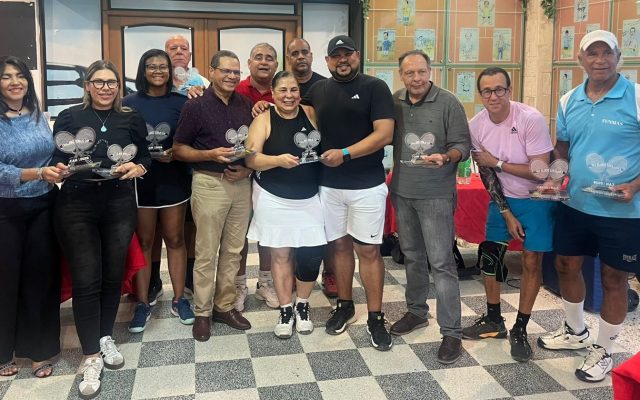 Hermanos Stanley arrasan en Tenis Challenge Doubles Cup