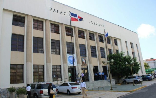 Piden prisión contra acusados de estafar más de RD$200 mm