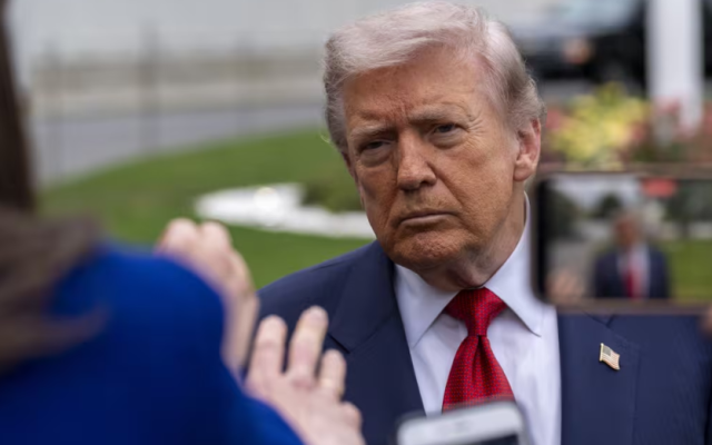 Trump avisa que el alto el fuego con Irán está «en estado crítico»