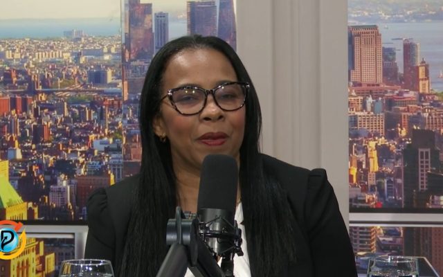 NY: Dirigente FP Alexandra Peña llama adquirir nueva cédula