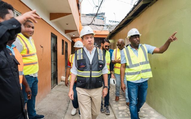 El Gobierno dominicano inicia la reparación cientos de viviendas