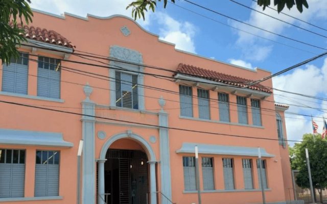 P. RICO: Surge disputa por el control de la Casa Dominicana