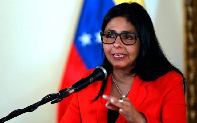 VENEZUELA: Delcy defiende la deportación de exministro Saab