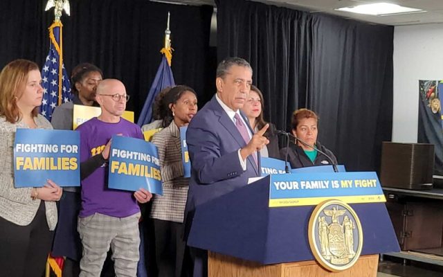 EU: Espaillat rechaza asignen más recursos para operativos migratorios
