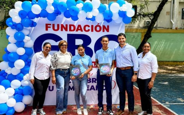 GBC celebra cumpleaños niños Escuela Germaine en El Millón