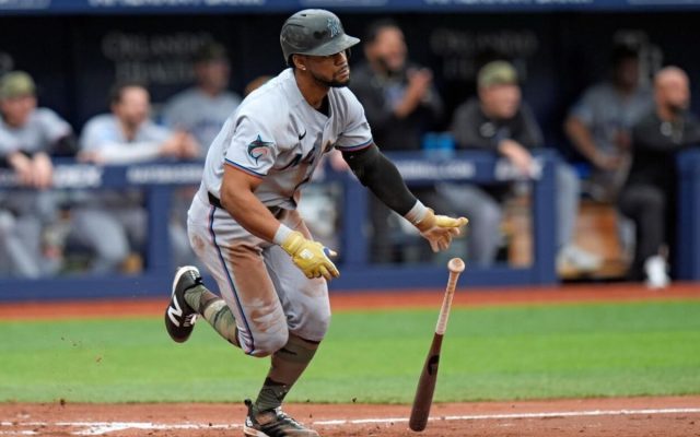 Dominicano Otto López lidera las Grandes Ligas con 69 hits