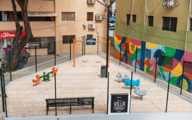 ADN Inaugura parque en Villa Consuelo para no videntes