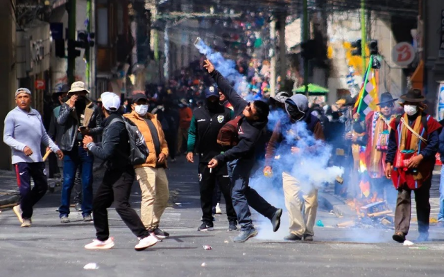 Bolivia: Seis regiones afrontan bloqueos tras fracaso operativo