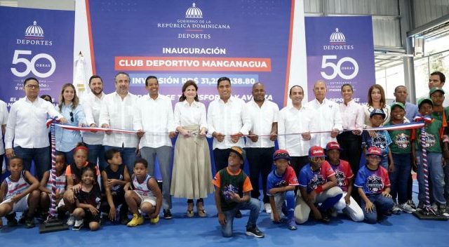 Gobierno entrega polideportivo del Club Manganagua en el DN
