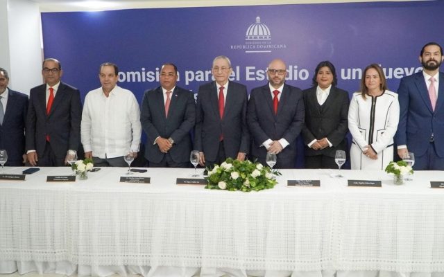 Comisión recomienda construir nuevo estadio de béisbol en SD