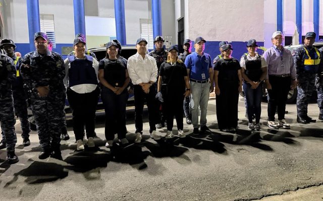 EL SEIBO: Realizan operativo contra venta alcohol y armas