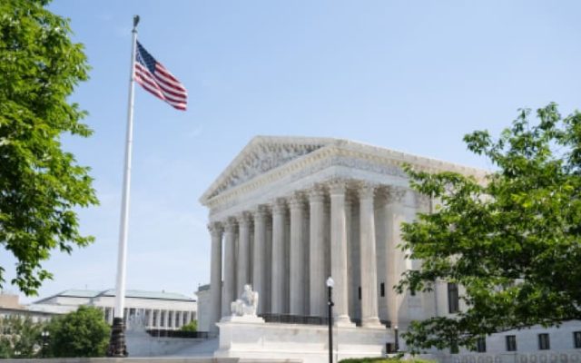 Corte Suprema de EEUU ratifica la ciudadanía por nacimiento
