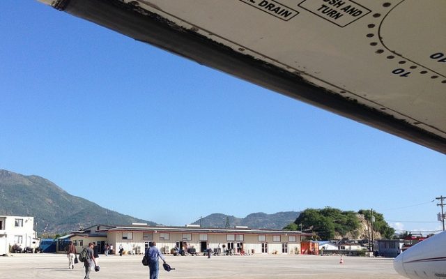 RD y Haití reanudan transporte aéreo sin vuelos confirmados
